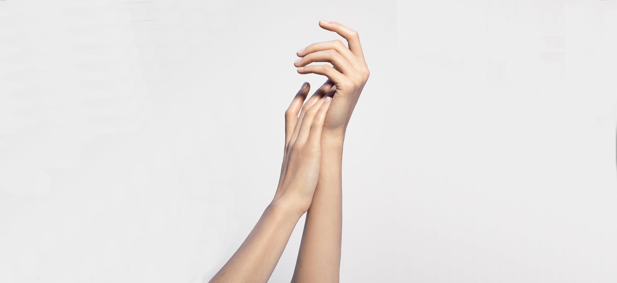 HANDS & BODY